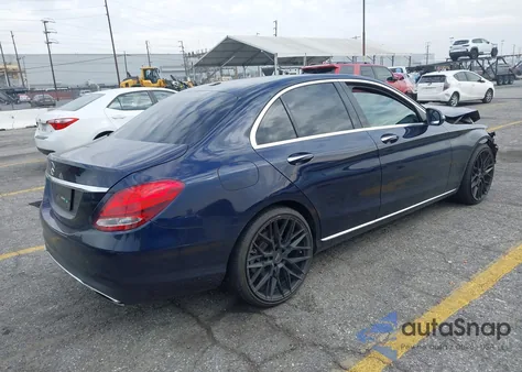 2018 Mercedes-Benz C 300 из США, поврежденный, VIN 55SWF4JB9JU281894